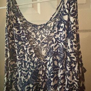 Lilly Pulitzer Blue and White Floral Tank Top